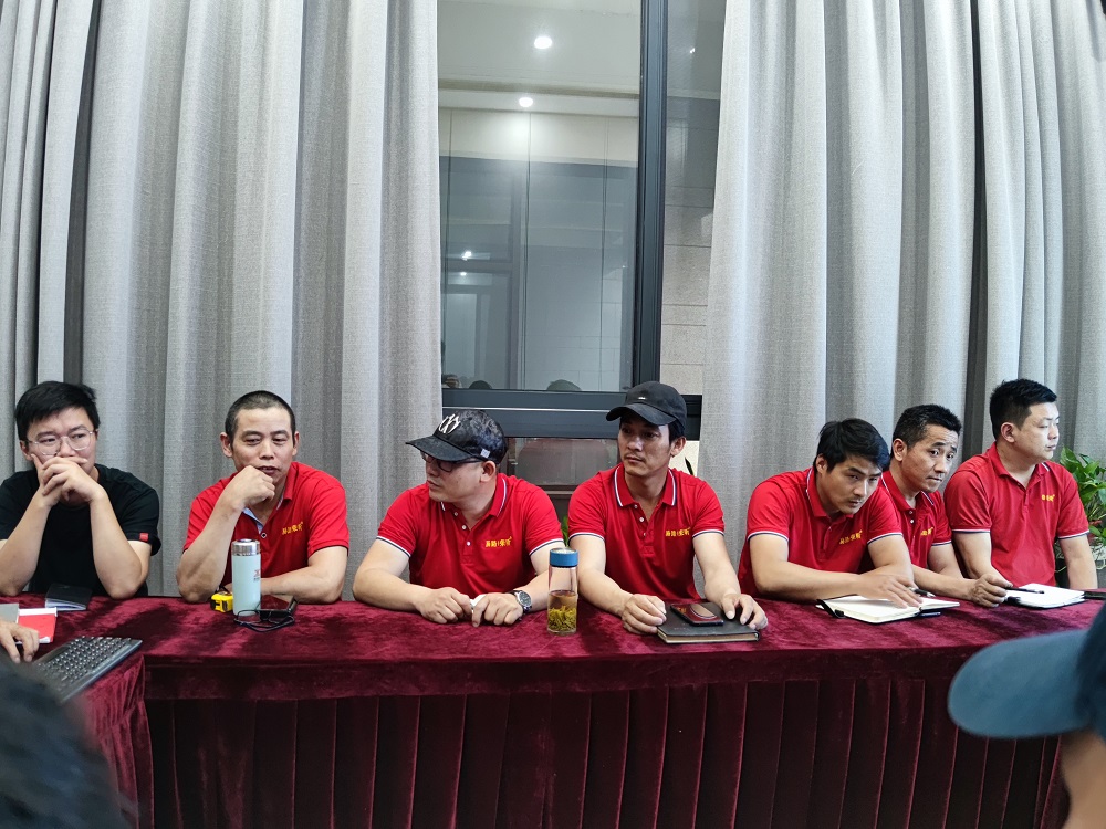 工程會議：我們是有組織有紀律的，質(zhì)量和服務要放在首位