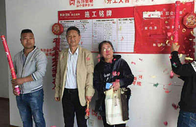 松江文誠路1800弄***號《 華亭別墅》_施工現(xiàn)場_上海裝修工地
